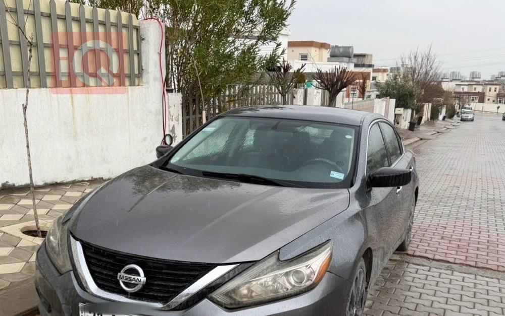 نيسان ألتيما